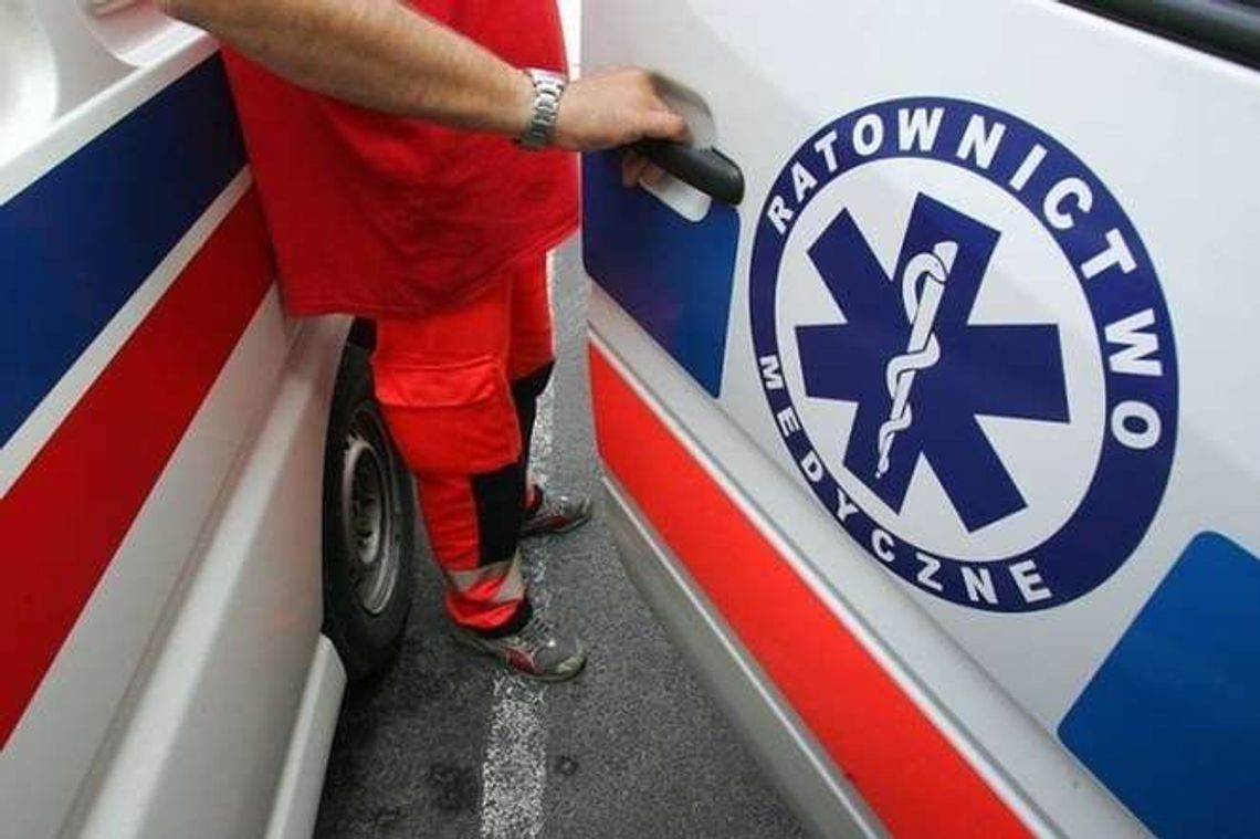 Wypadek w Krępcu. 14-letni rowerzysta potrącony przez samochód