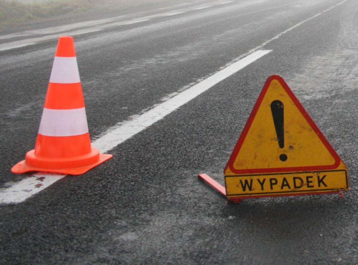 Wypadek w Maryninie. Tir wjechał do rowu, kierowca nie żyje Wypadek w Maryninie. Tir wjechał do rowu, kierowca nie żyje