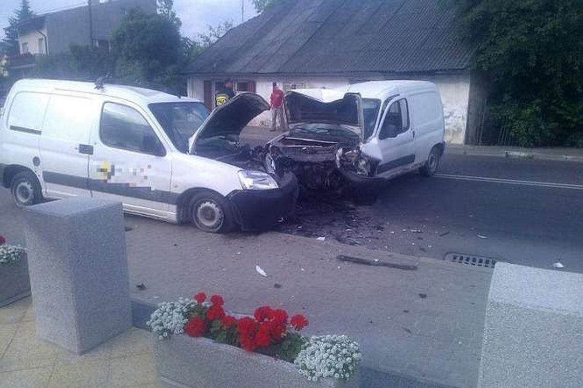 Wypadek w Modliborzycach. Zderzyły się dwa samochody