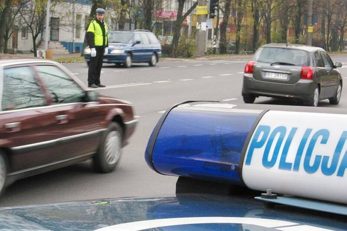 Wypadek w Niemcach: Trzy osoby są ranne Wypadek w Niemcach: Trzy osoby są ranne
