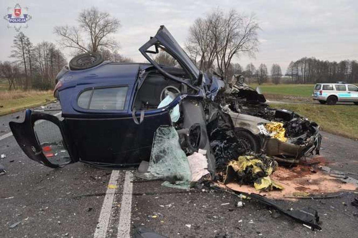 Wypadek w Rogoźnicy: Zginęło małżeństwo, wjechał w nich kierowca audi