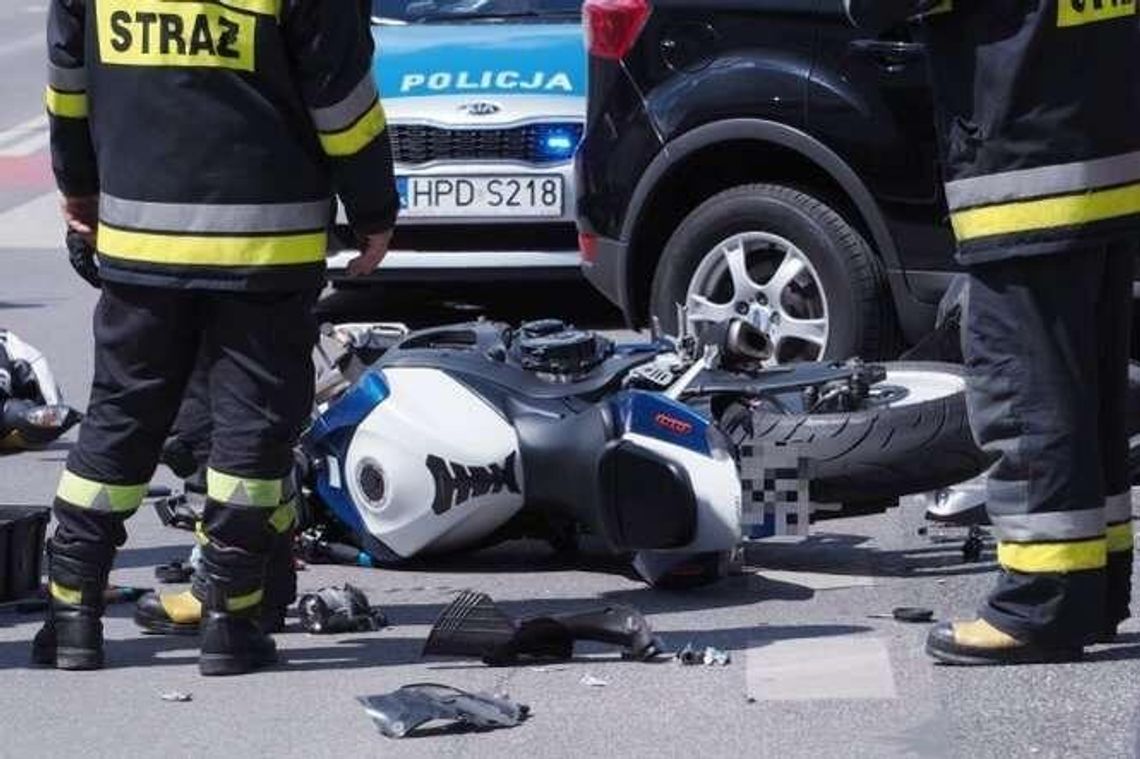 Wypadek w Świdniku. Ranny motocyklista (zdjęcia)