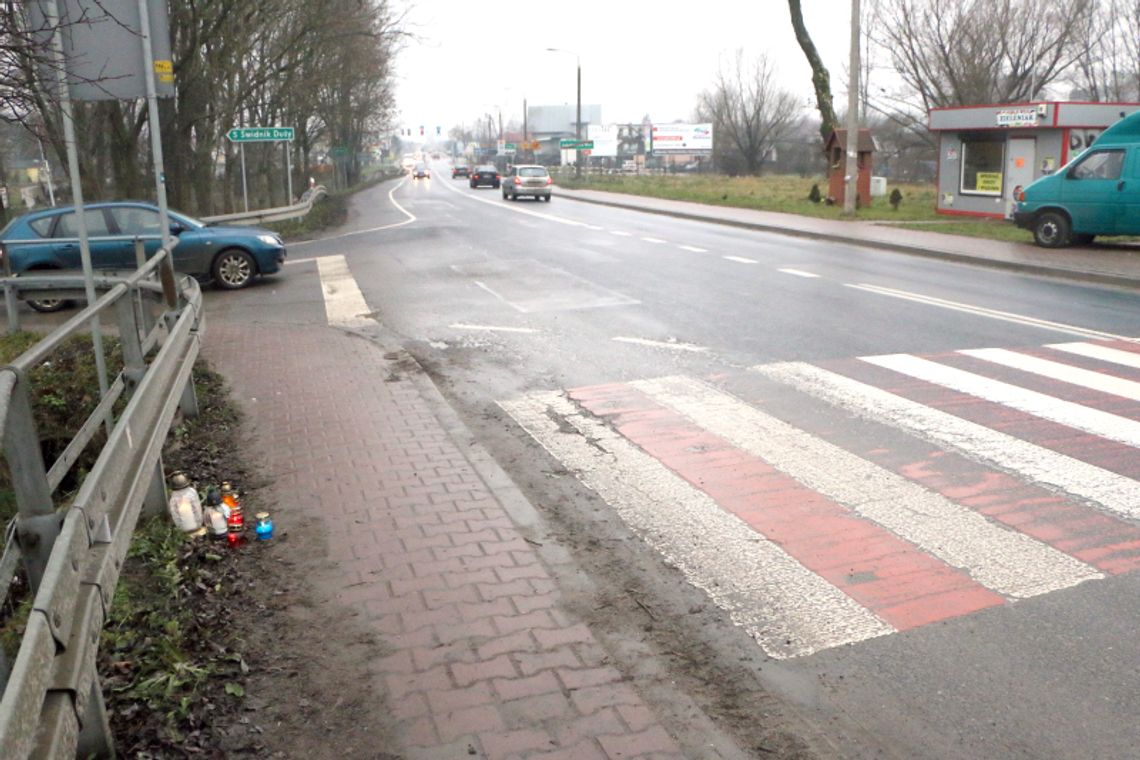 Wypadek w Wólce: Śmierć na pasach. Kierowca uciekł