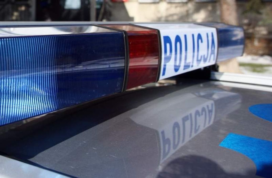 Wypadek w Zofiówce. BMW staranowało volkswagena, ranne dzieci