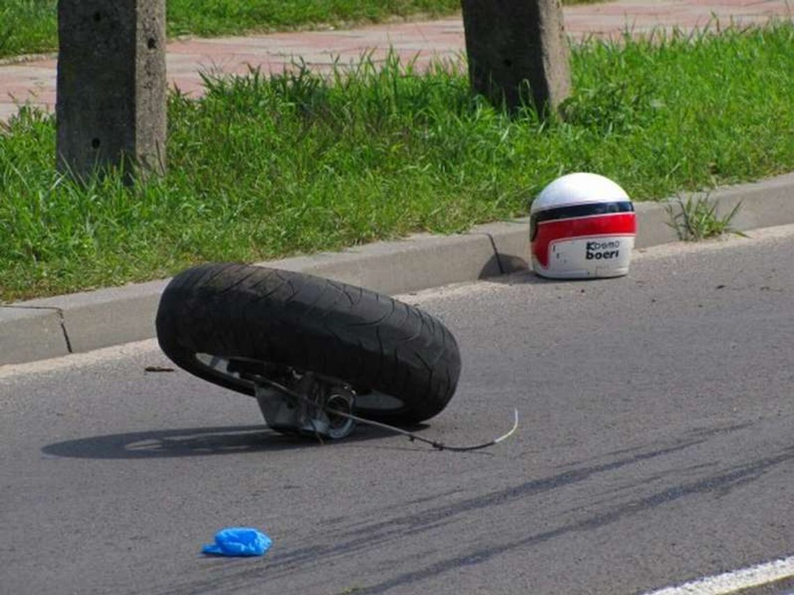 Wypadek we Włodawie: Motocykl zderzył się z autem (zdjęcia)