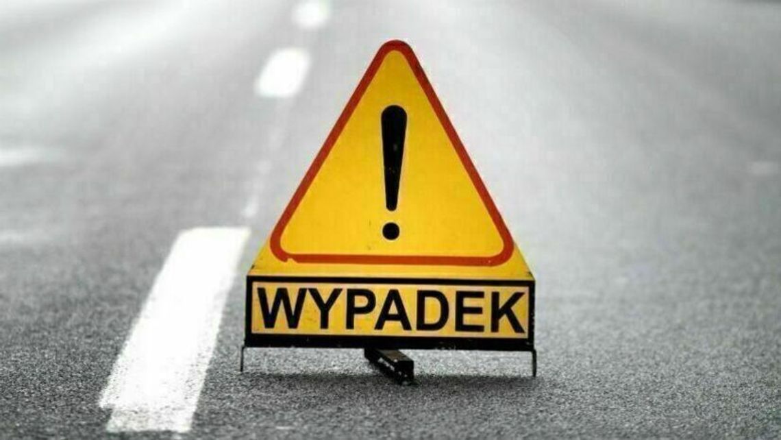 Wypadki na DK17: drugie zderzenie motocykla i osobówki. Duże utrudnienia