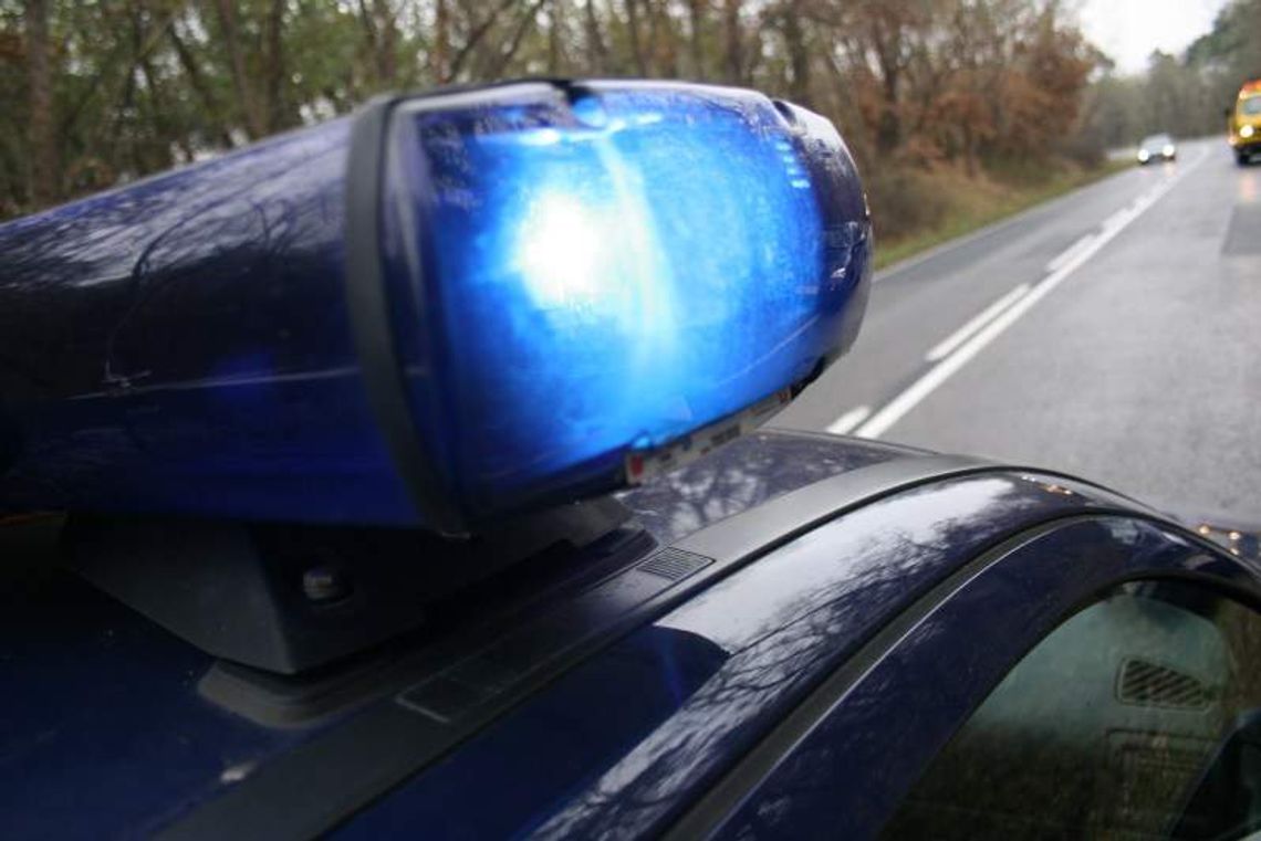 Wypadki na drogach regionu. Jeden pieszy nie żyje, pięć osób rannych