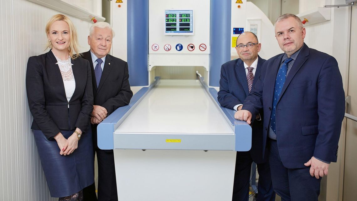 Wypalą raka cząsteczkami. Nowoczesna terapia w szpitalu w Lublinie Wypalą raka cząsteczkami. Nowoczesna terapia w szpitalu w Lublinie