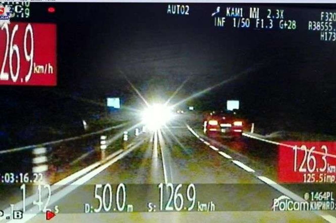 Wyprzedzał z prawej strony. Pirat drogowy na "krajowej 17"