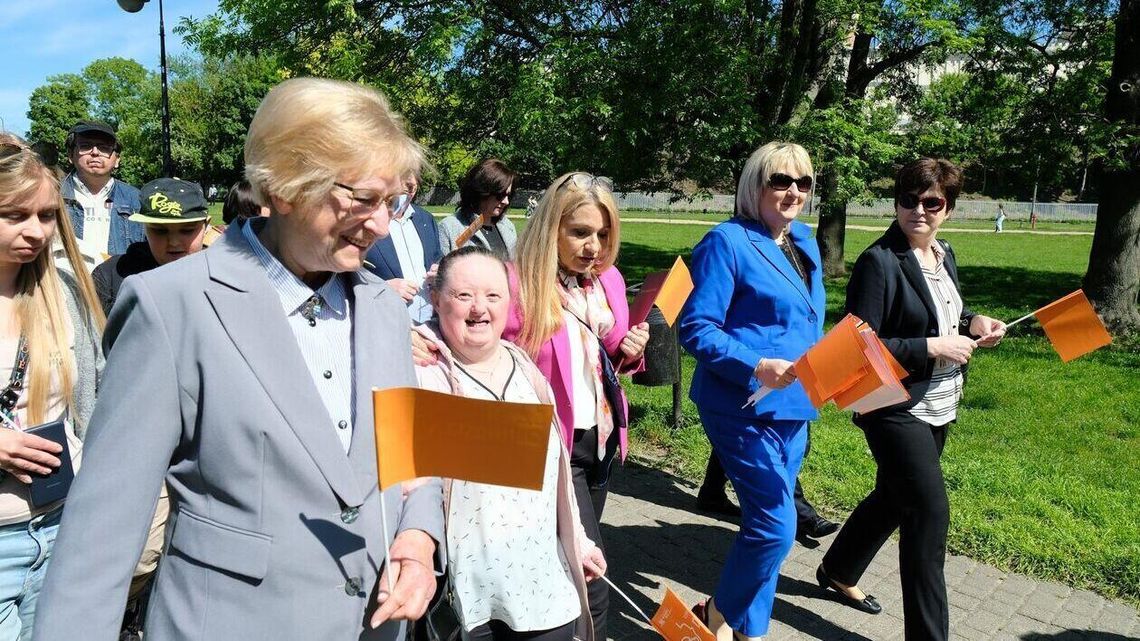 Wyrazili solidarność z osobami z niepełnosprawnościami