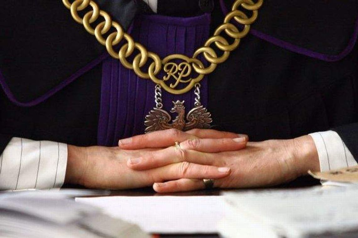 Wyrok dla rodziców za molestowanie swoich córek