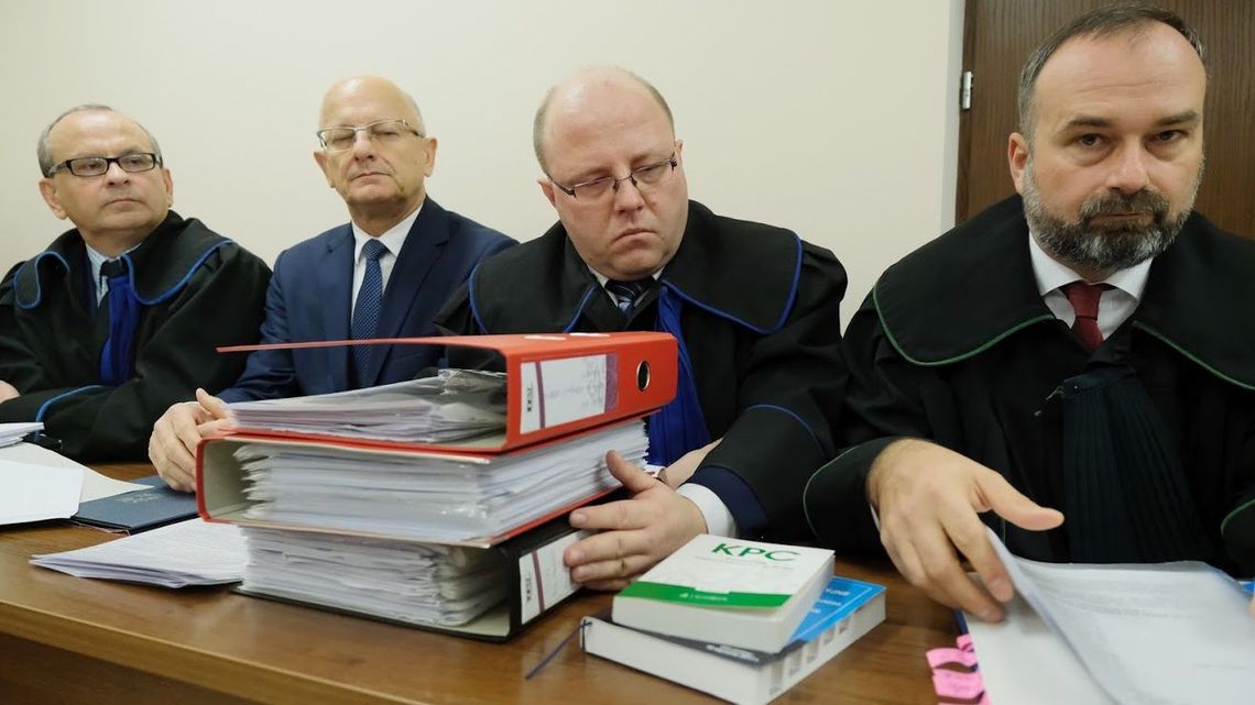 Wyrok sądu ws. Krzysztofa Żuka: Wojewoda słusznie próbował go odsunąć od władzy Wyrok sądu ws. Krzysztofa Żuka: Wojewoda słusznie próbował go odsunąć od władzy