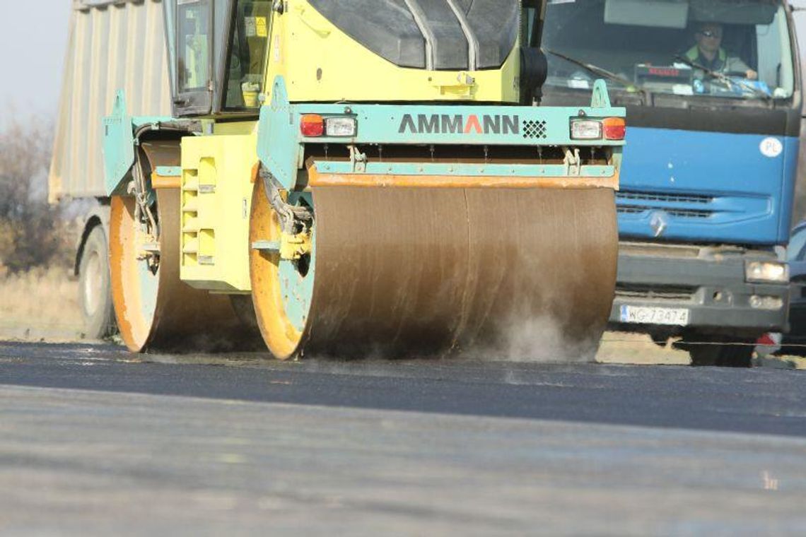 Wyrównują drogi krajowe przed zimą