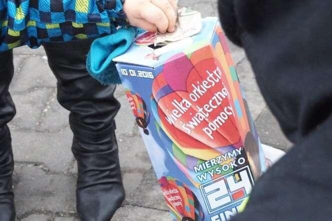 Wyrwał skarbonkę WOŚP 11-latkowi. Szuka go policja
