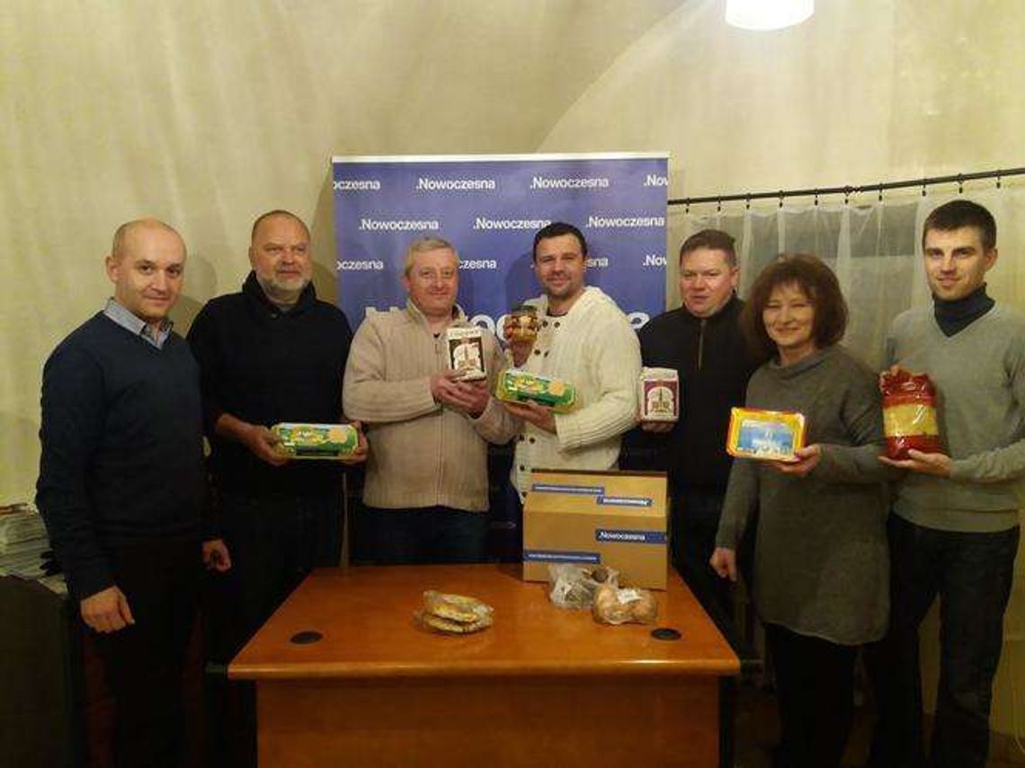 Wyślą dary ministrowi Gowinowi