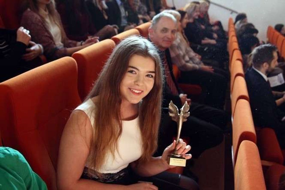 Wyśpiewali sukces. VII Jesienny Konkurs Poezji Śpiewanej (zdjęcia) Wyśpiewali sukces. VII Jesienny Konkurs Poezji Śpiewanej (zdjęcia)