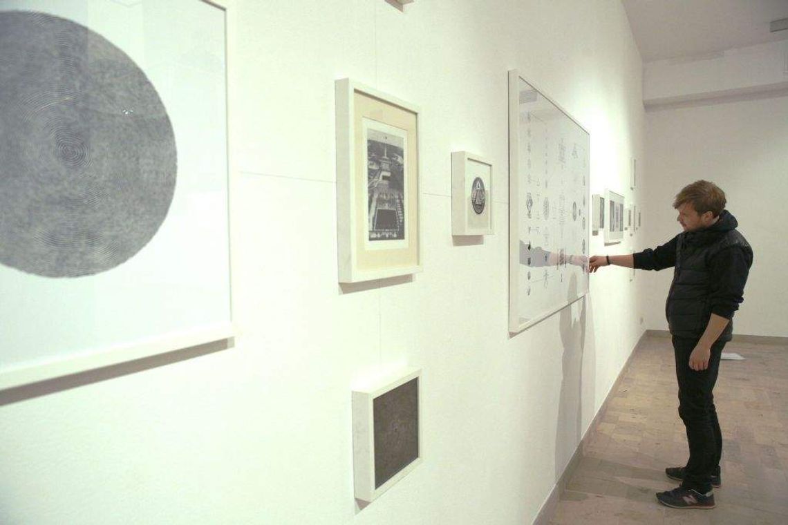 Wystawa "Diabły! w Galerii Białej