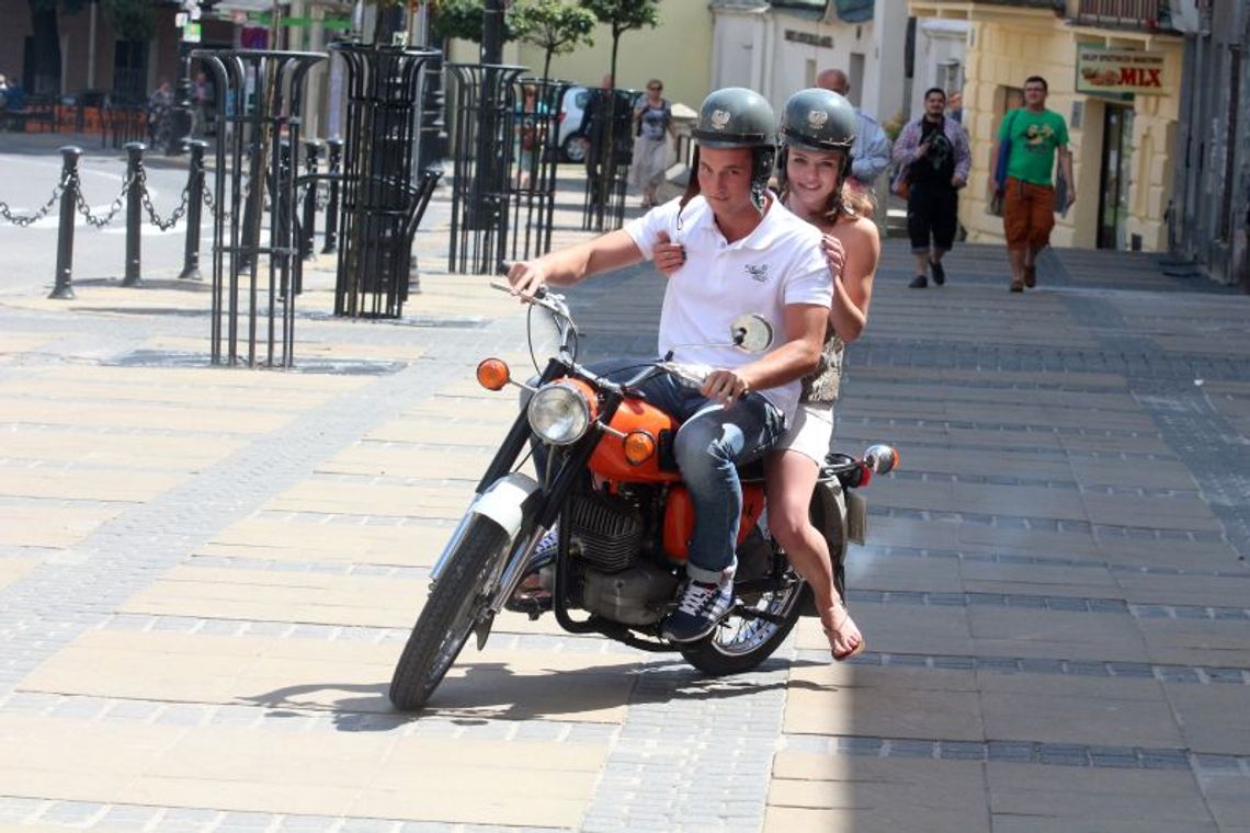 Wystawa motocykli WSK w Lublinie (zdjęcia) Wystawa motocykli WSK w Lublinie (zdjęcia)