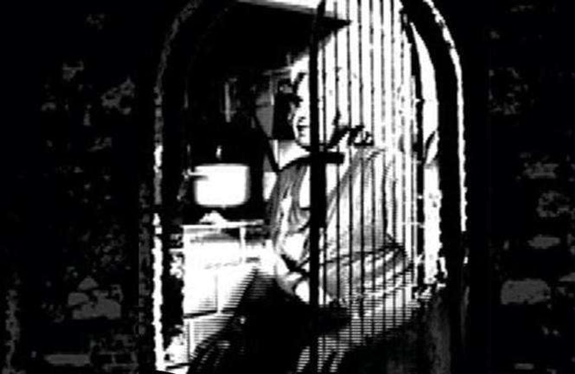 Wystawa "Stacja VI Wampiryzm Vouyeurystyczny"