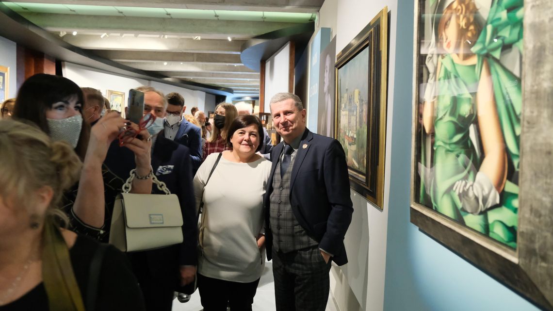 Wystawę poświęconą Tamarze Łempickiej obejrzało już 17 tys. osób. Znamy koszty organizacji