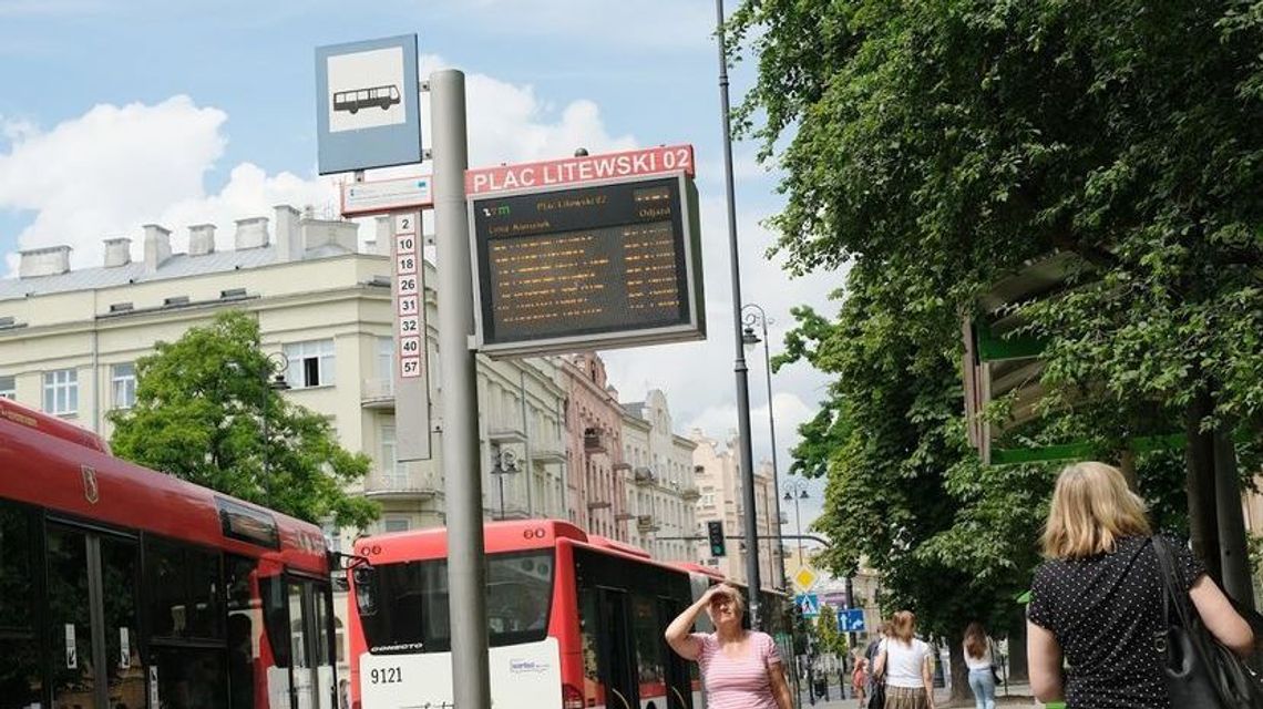 Wyświetlacze na przystankach nie będą działać. Przerwa techniczna w ZTM Wyświetlacze na przystankach nie będą działać. Przerwa techniczna w ZTM
