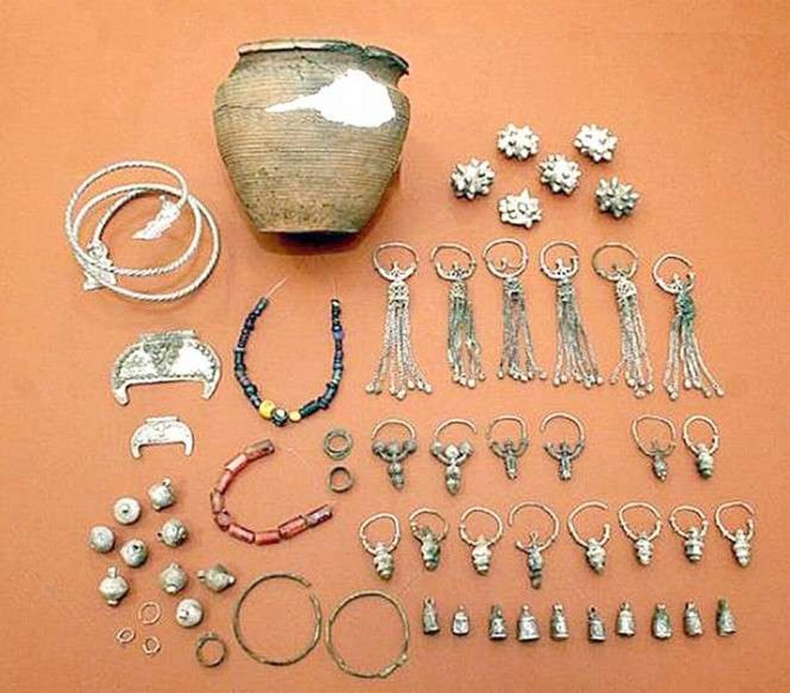 Wysyp skarbów na Lubelszczyźnie. 500 metalowych zabytków trafiło do muzeum