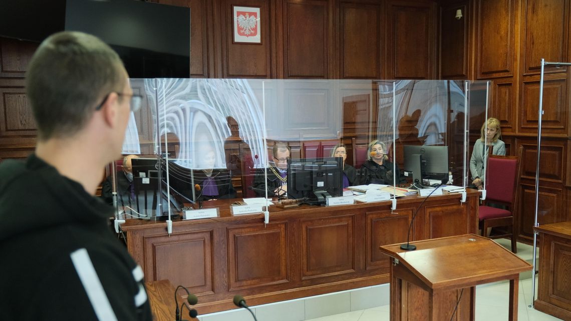 Wyszedł z więzienia i zabił nożem brata. Trzeci brat komentuje wyrok: "Nigdy mu nie przebaczę"