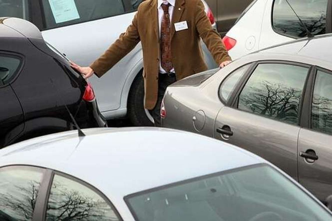 Wyższa akcyza wstrzyma sprowadzanie starych aut z zagranicy do Polski? Wyższa akcyza wstrzyma sprowadzanie starych aut z zagranicy do Polski?