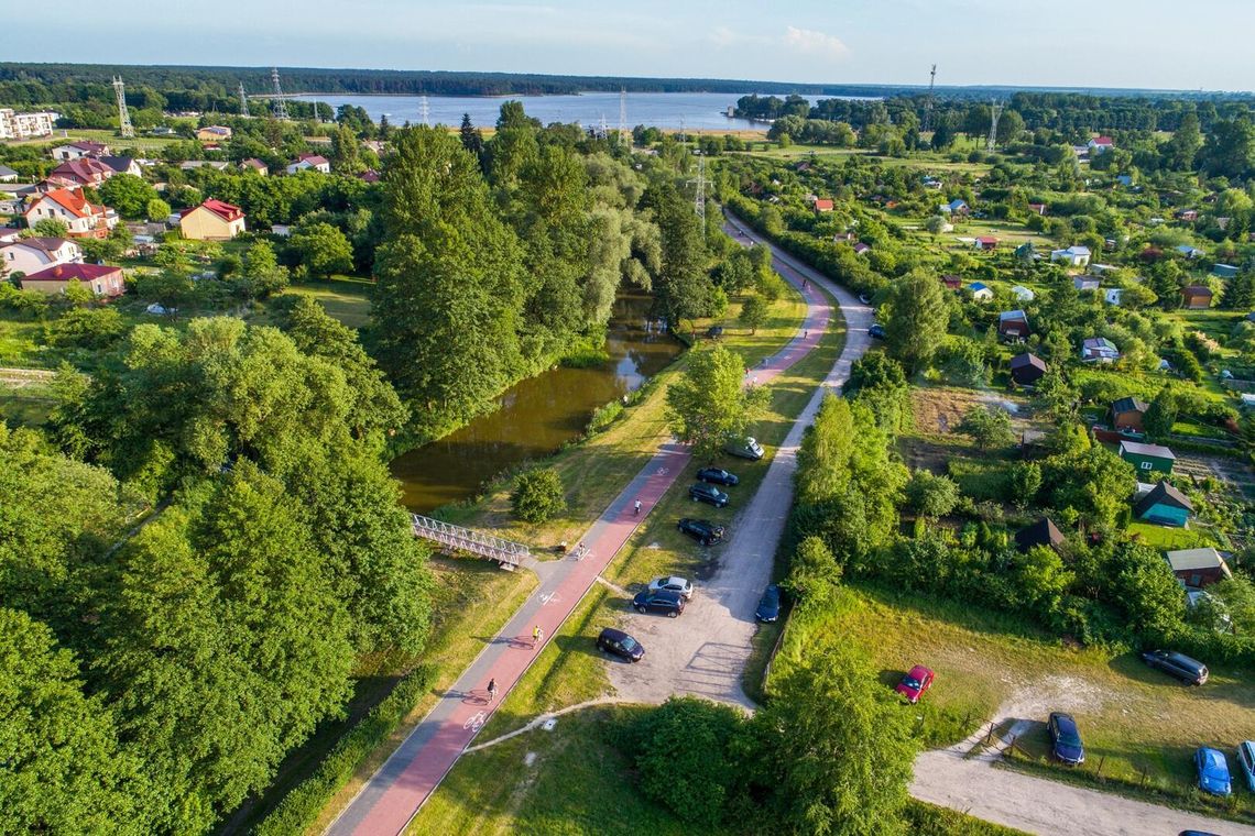 Wzdłuż Bystrzycy będzie jaśniej i wygodniej. Miasto chce przebudować 11,5 km trasy Wzdłuż Bystrzycy będzie jaśniej i wygodniej. Miasto chce przebudować 11,5 km trasy