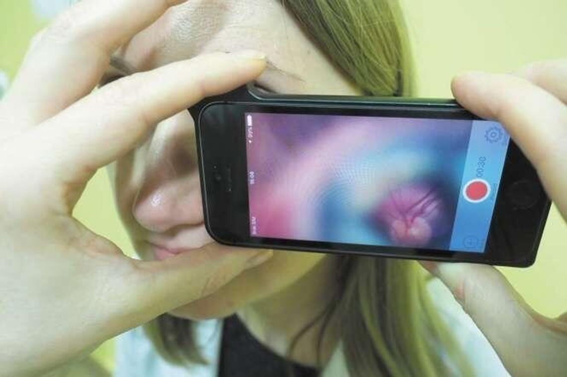 Wzrok będzie można badać telefonem? Lubelscy okuliści testują nową metodę
