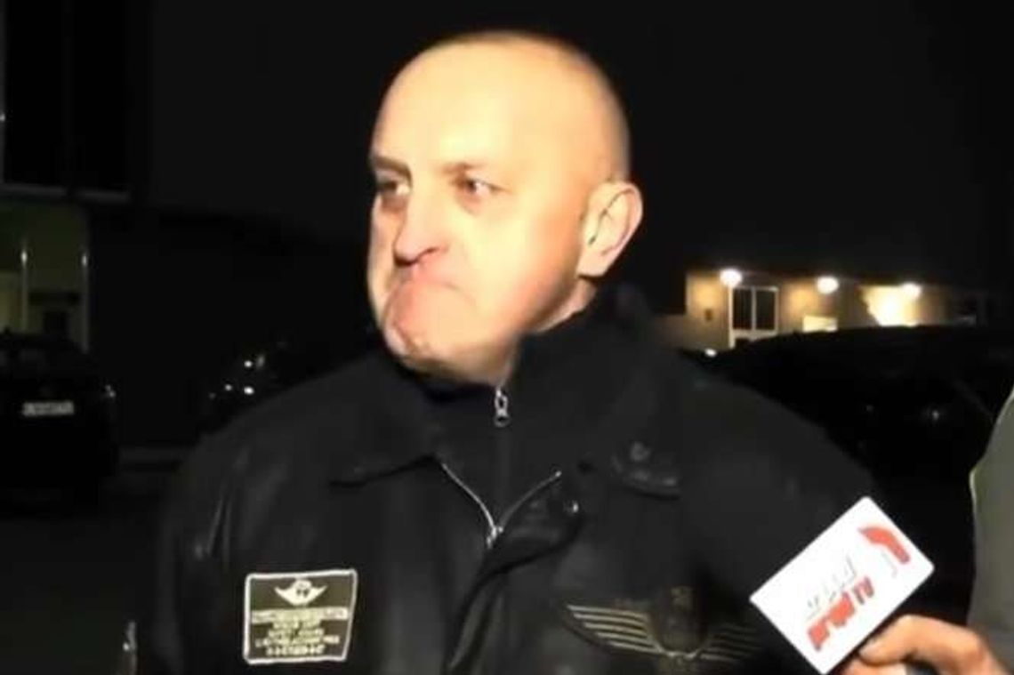 Wzruszony Marian Kowalski mówi o "kur..." w teatrze