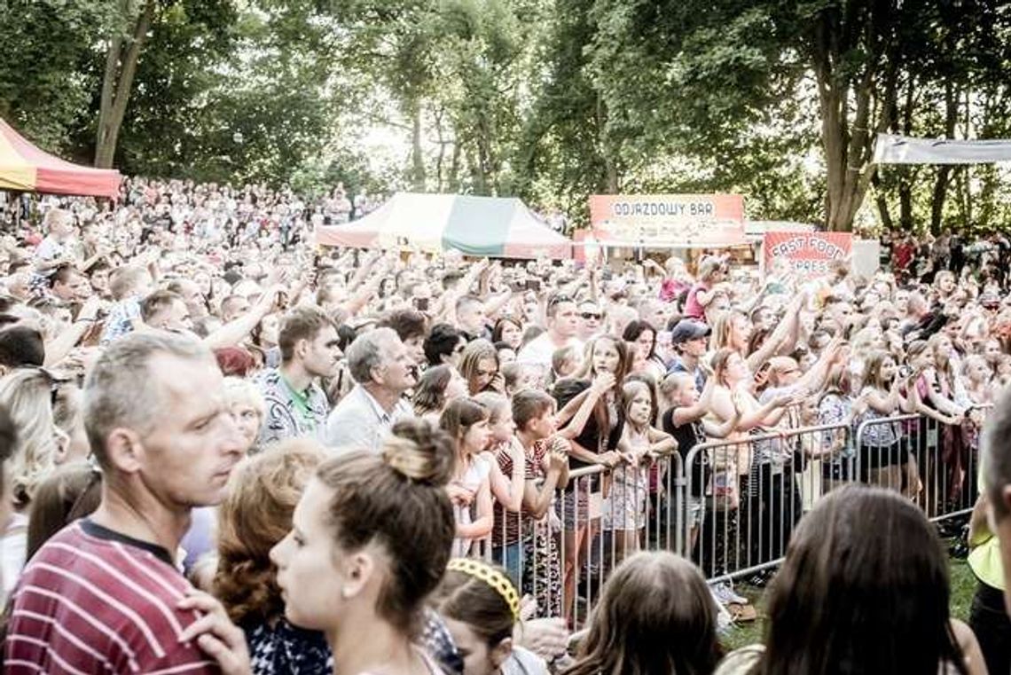 XVI Ogólnopolskie Spotkania Kowali w Wojciechowie: Koncert przy wieży ariańskiej