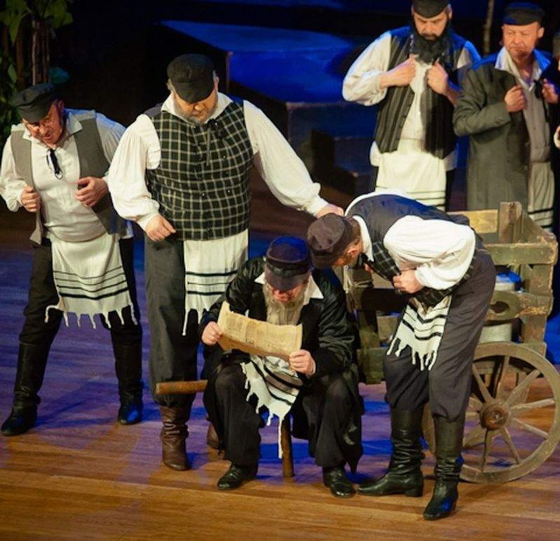 Z Anatewki w świat. Skrzypek na dachu w Teatrze Muzycznym