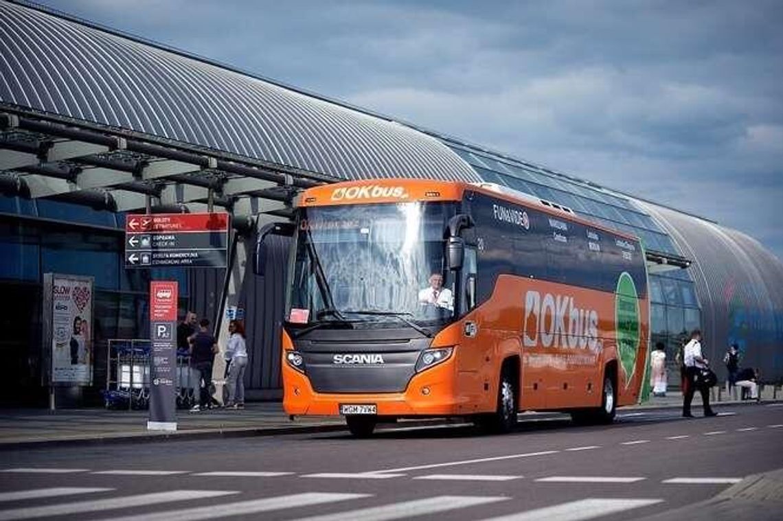 Z Białej Podlaskiej na lotnisko Modlin pięć razy dziennie. Ale z przesiadką Z Białej Podlaskiej na lotnisko Modlin pięć razy dziennie. Ale z przesiadką