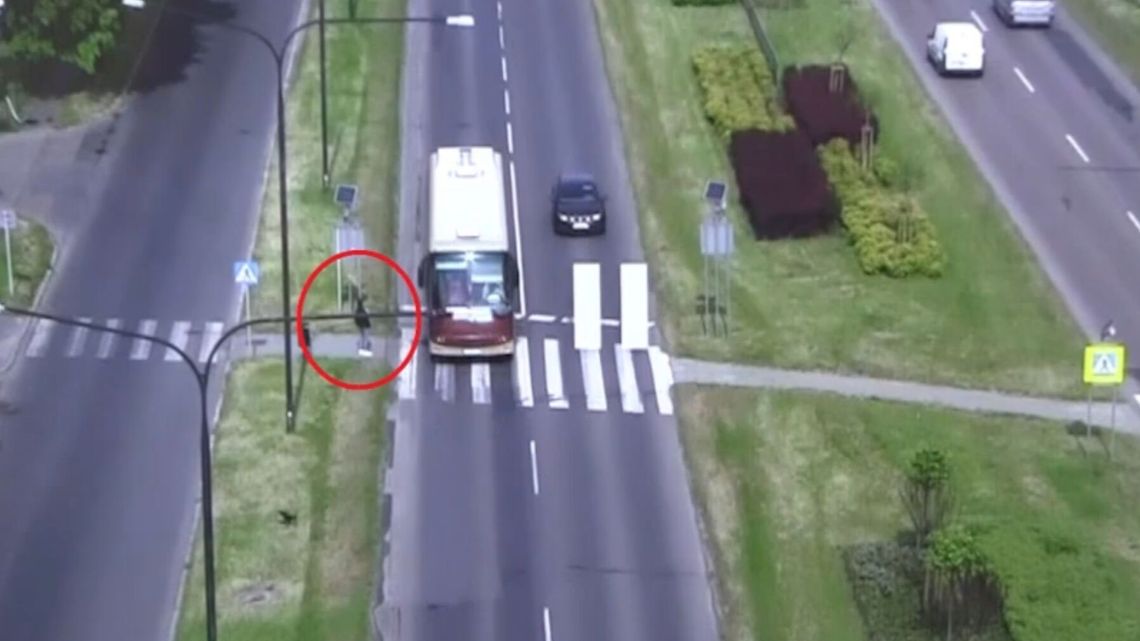 Z góry widzieli co dzieje się na tym przejściu dla pieszych w Lublinie Z góry widzieli co dzieje się na tym przejściu dla pieszych w Lublinie