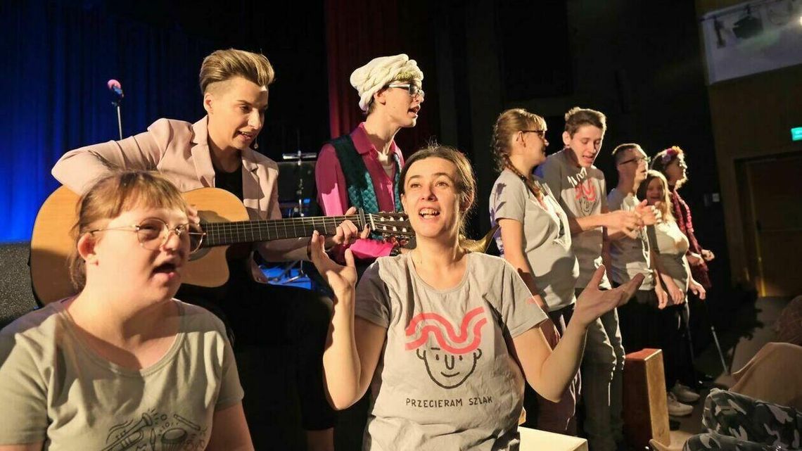 Z piosenką na ustach po nieprzetartym szlaku. Wyjątkowy festiwal w Lublinie Z piosenką na ustach po nieprzetartym szlaku. Wyjątkowy festiwal w Lublinie