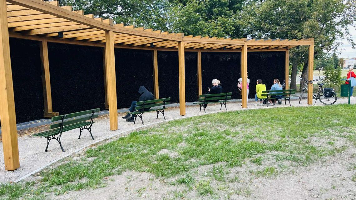 Z poślizgiem, ale jest. Można korzystać z tężni solankowej