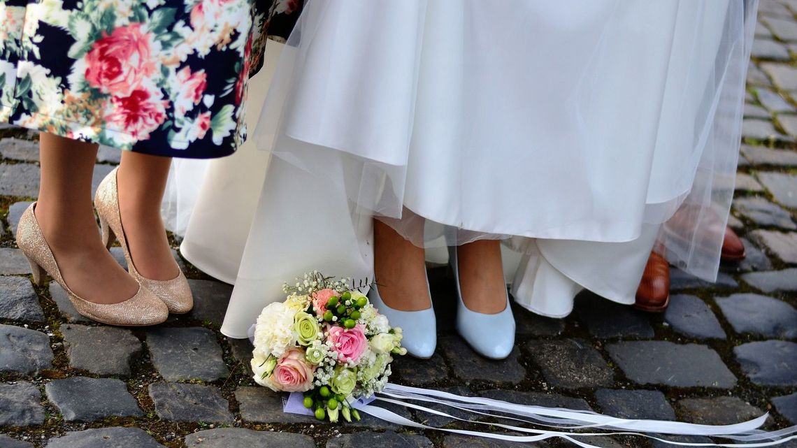 Z wesela na Dolnym Śląsku wrócili do lubelskiego z koronawirusem Z wesela na Dolnym Śląsku wrócili do lubelskiego z koronawirusem