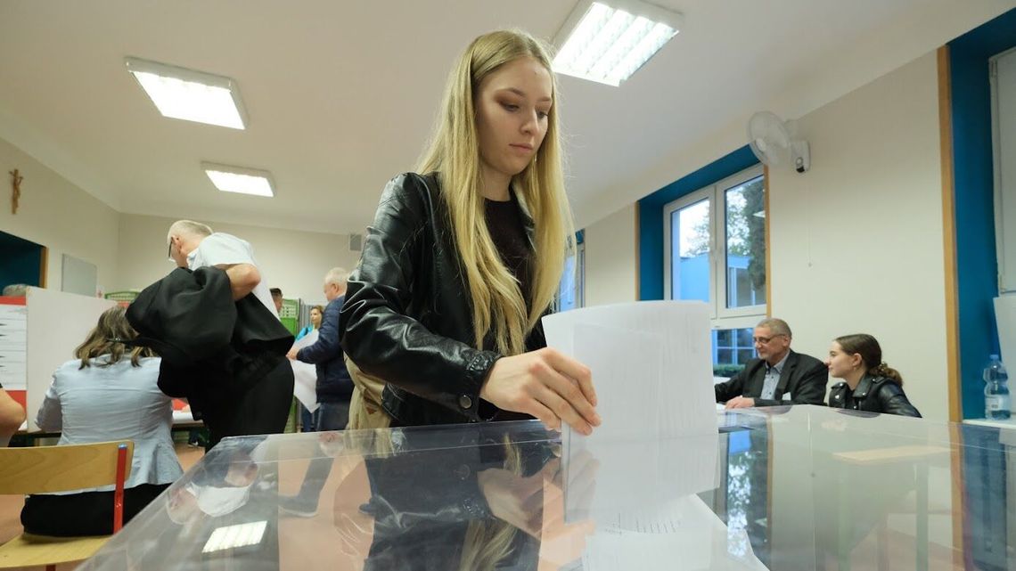 Z wójtem i prezydentem na dłużej. Wybory samorządowe będą przesunięte Z wójtem i prezydentem na dłużej. Wybory samorządowe będą przesunięte