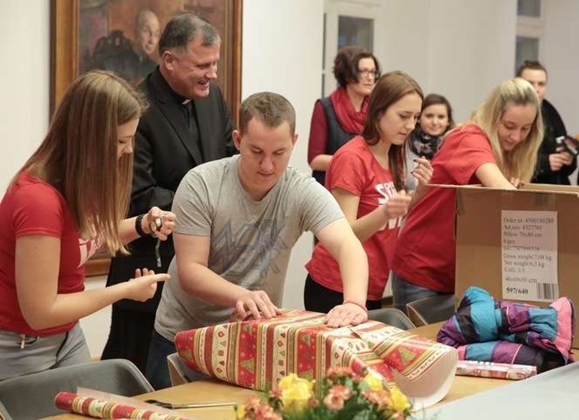 Za 100 dni Szlachetna Paczka. Potrzeba wolontariuszy Za 100 dni Szlachetna Paczka. Potrzeba wolontariuszy