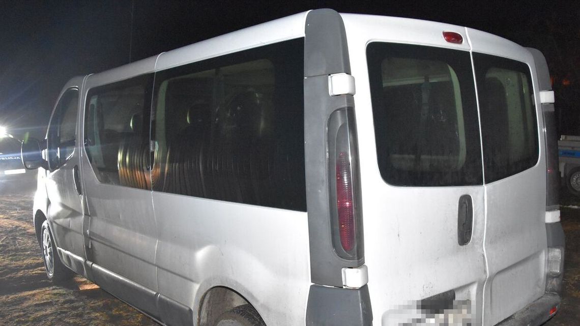 Za kierownicą busa z ponad 3 promilami i aktywnym zakazem