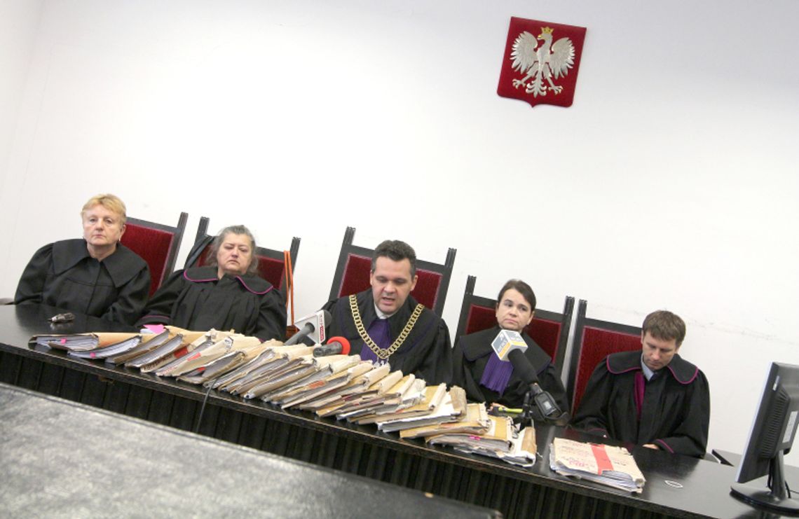 Za późno na eksperyment w sprawie zabójstwa Za późno na eksperyment w sprawie zabójstwa