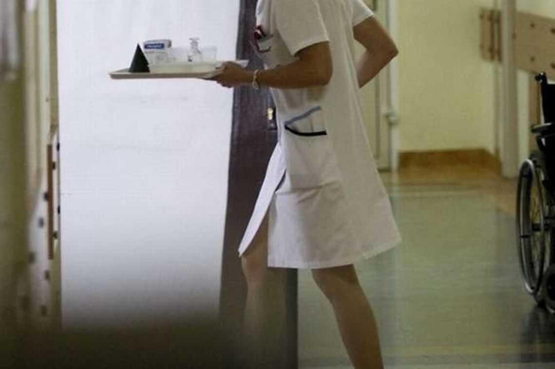 Za wczasy płacą z poślizgiem. Szpital ukarany grzywną