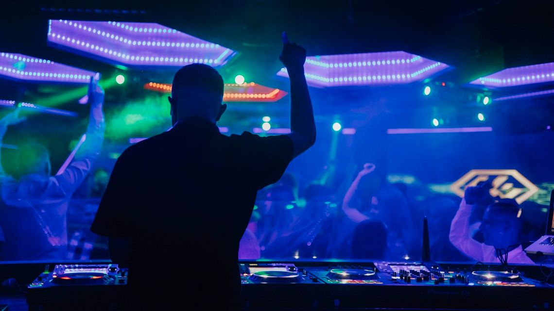 Zabawa pełna uniesień w Helium Club