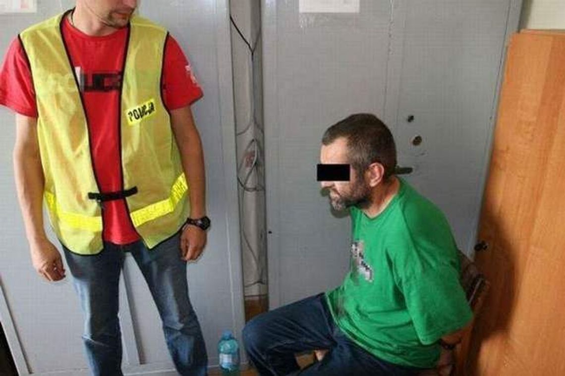 Zabił kolegę, ciało wrzucił do szamba. Zza krat sprzedawał majątek, by nie płacić rodzinie ofiary Zabił kolegę, ciało wrzucił do szamba. Zza krat sprzedawał majątek, by nie płacić rodzinie ofiary