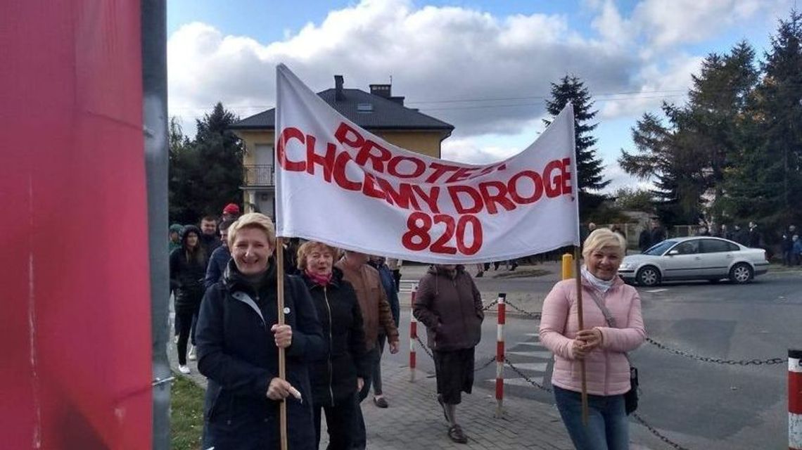 Zablokują drogę prowadzącą z Łęcznej nad jeziora. Remont obiecali im w kampanii politycy