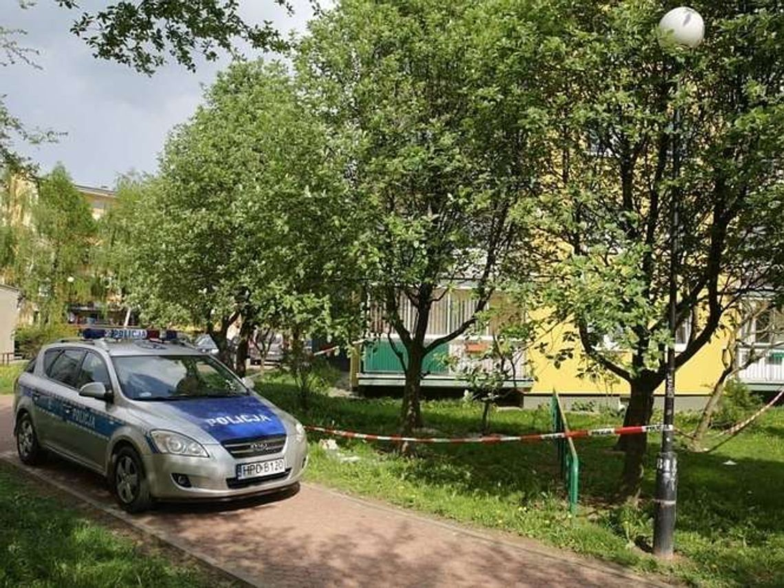 Zabójstwo na Czubach na ul. Bursztynowej. Mateusz C. wybudzony ze śpiączki