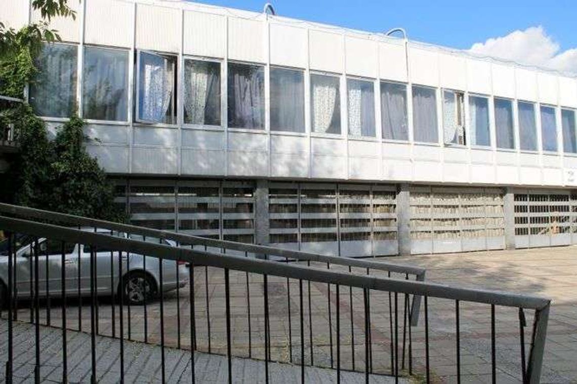 Zabytkowy czy nie? Internetowa walka o Dom Chemika