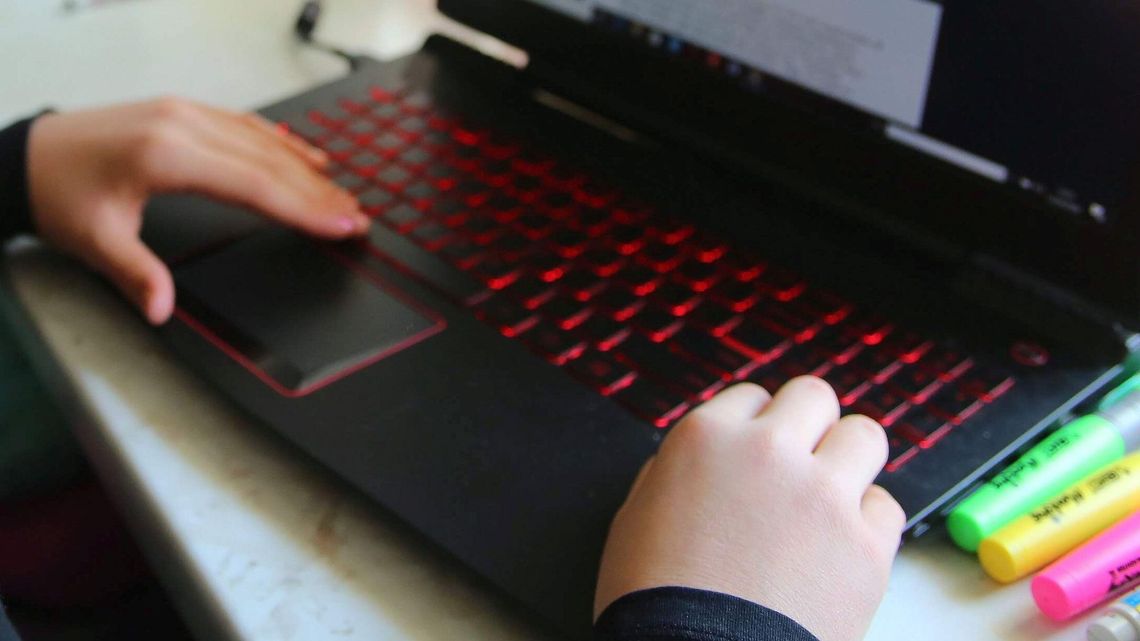 Zaczęła się epidemia, nauczycielom urwał się kontakt z niektórymi uczniami. W Lublinie "się odnaleźli"