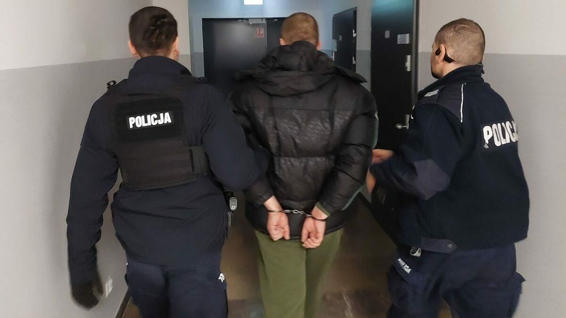 Zaczęło się od domowej awantury. 33-latek wpadł z 2,5 kg narkotyków